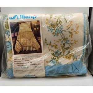 NOS Vintage St. Mary's Blanket Rose Coordinate Style 32517 Twin or Double